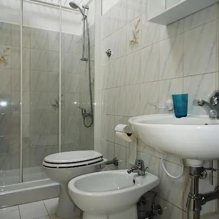 Il Gelso * אנה קאפרי